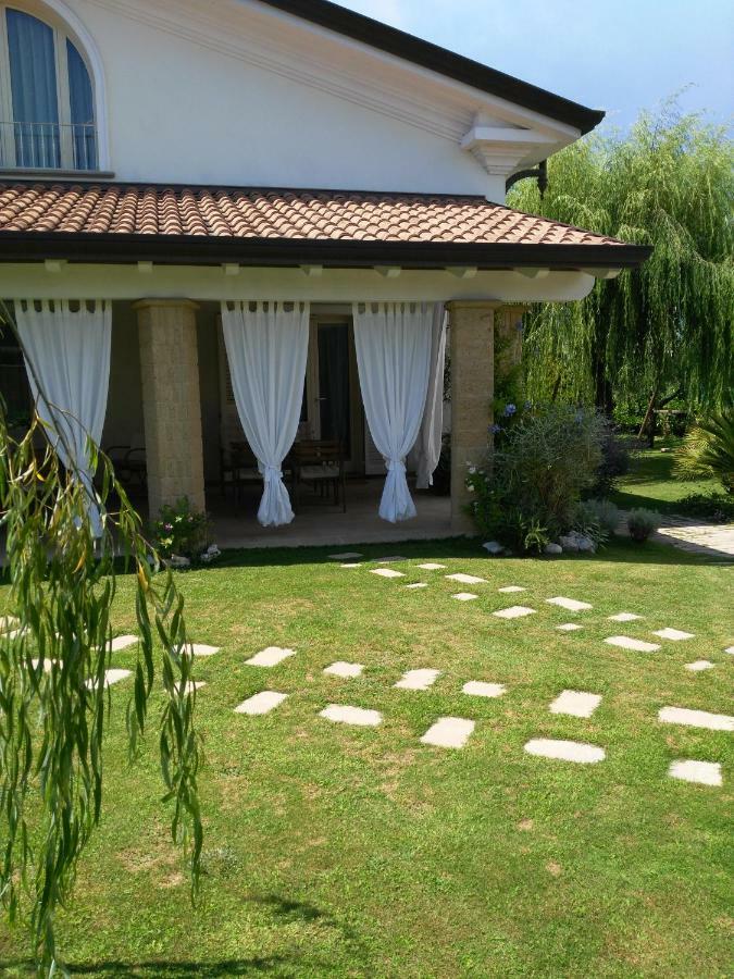 I Salici Villa Marina di Massa Exterior foto